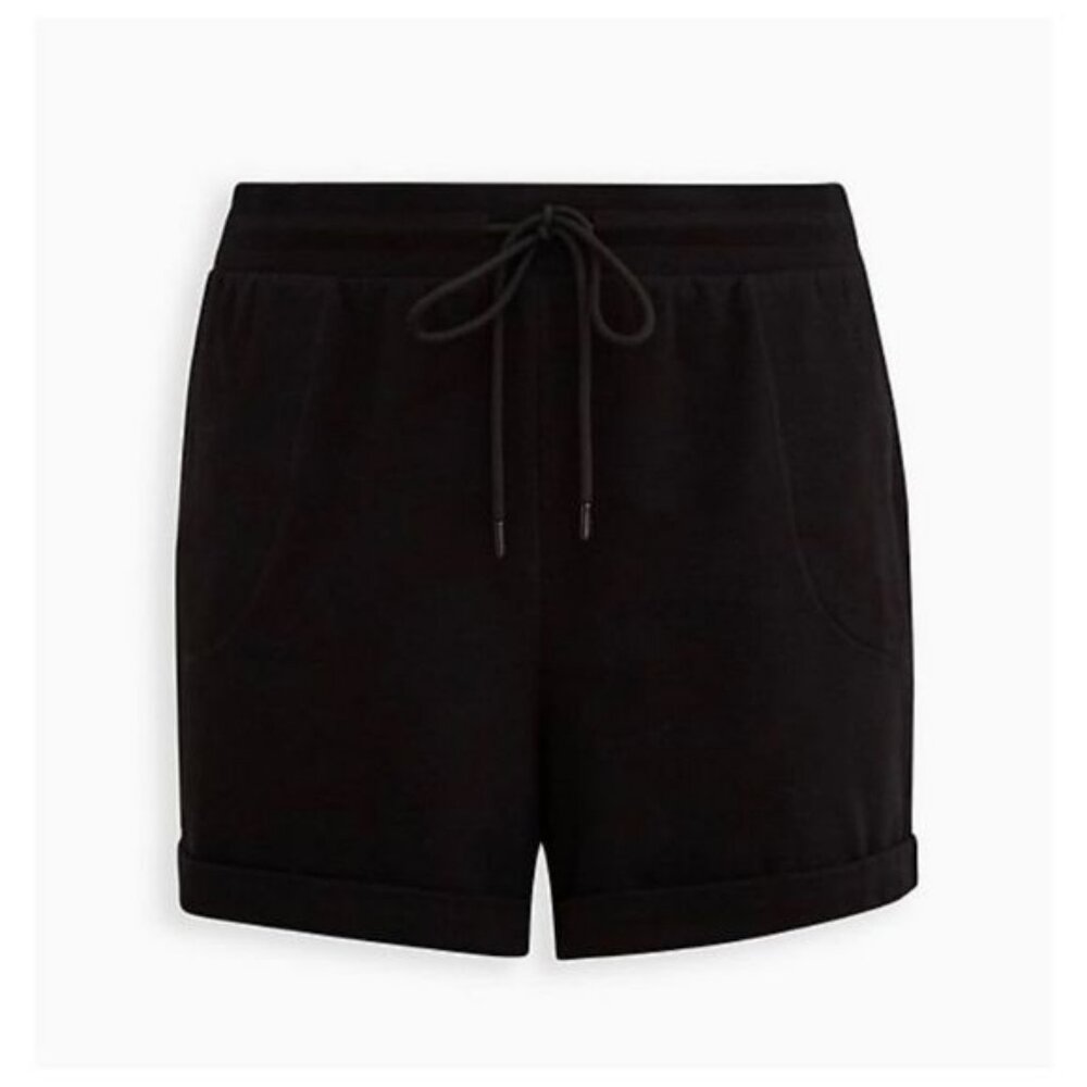 Torrid Shorts EVERYDAY FLEECE PATCH POCKET ACTIVE SHORT
